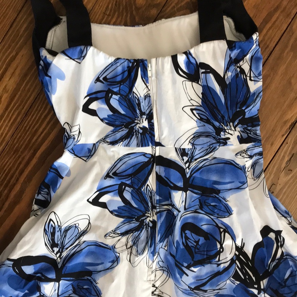 🎈Make R. Offer🎈Summer Dress - Picture 3 of 6